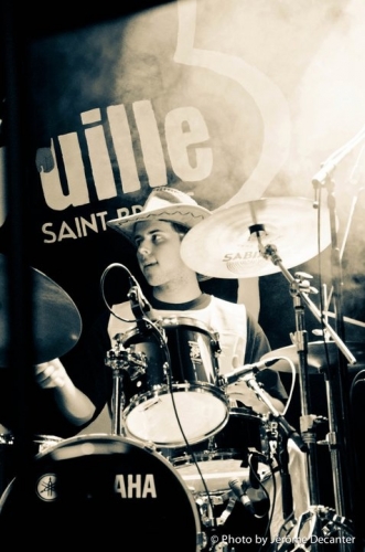 Le batteur de Zoot Allures.jpg